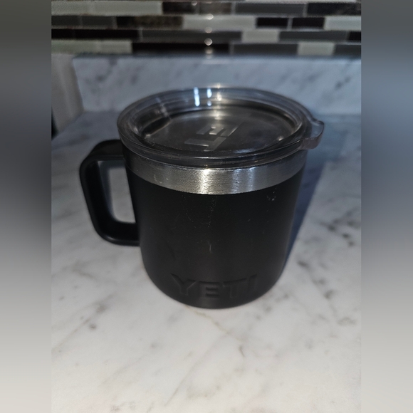 Yeti Cup - Picture 2 of 3